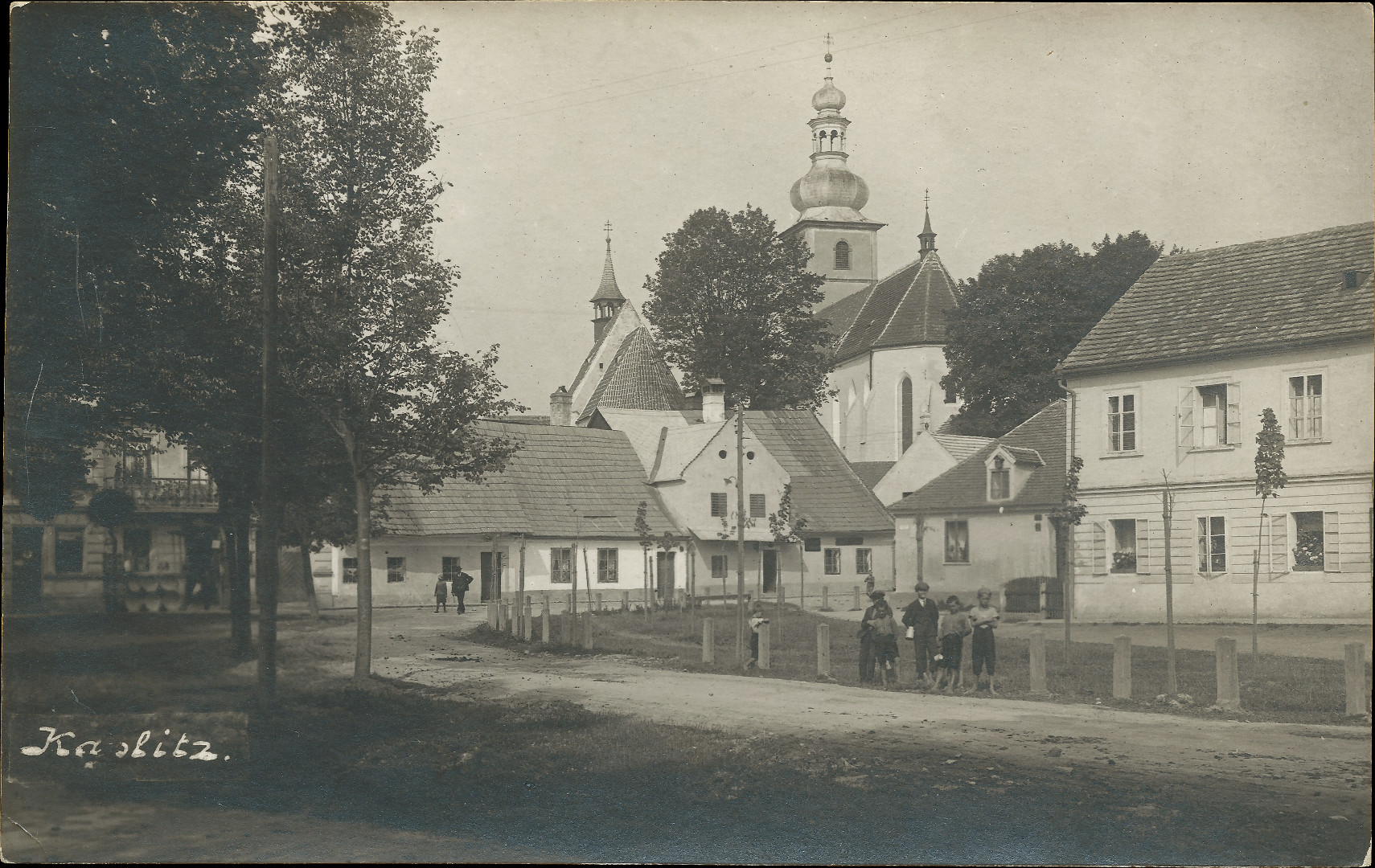 Kaplice, kostel sv. Florina a kostel sv. Petra a Pavla, pohled od Blidla